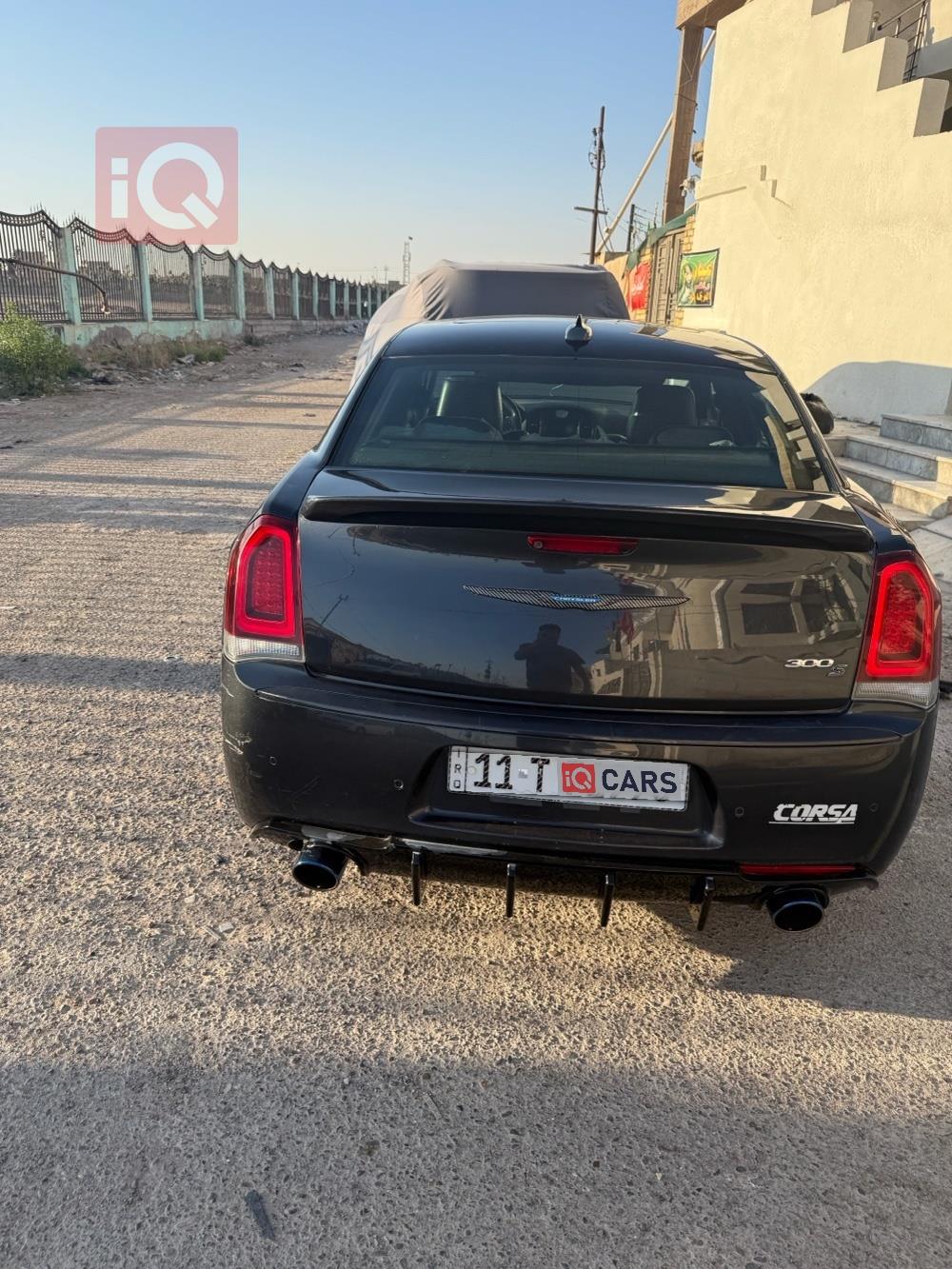 كرايسلر 300